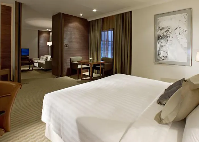 Отель Dusit Princess Srinakarin 4*