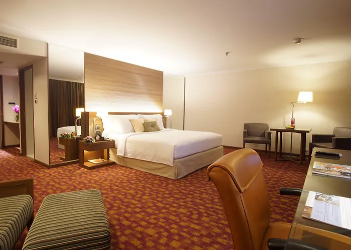 Отель Dusit Princess Srinakarin Бангкок