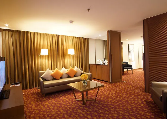 Отель Dusit Princess Srinakarin 4*