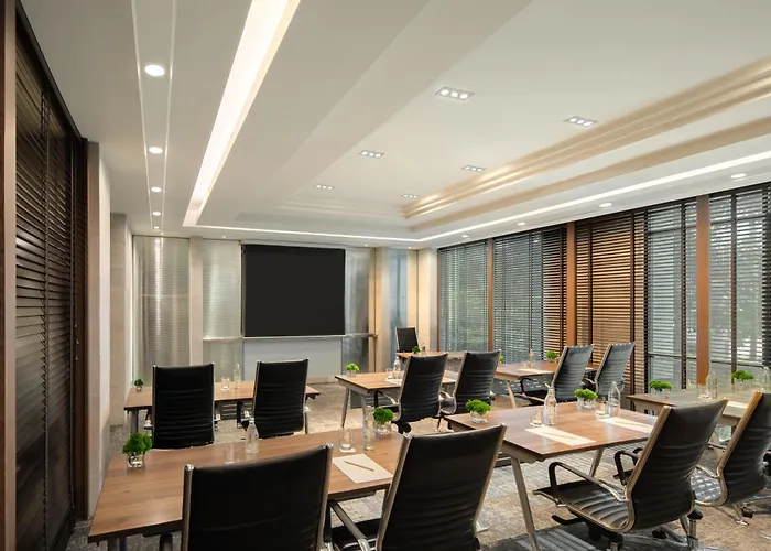 Dusit Princess Srinakarin 4* Бангкок