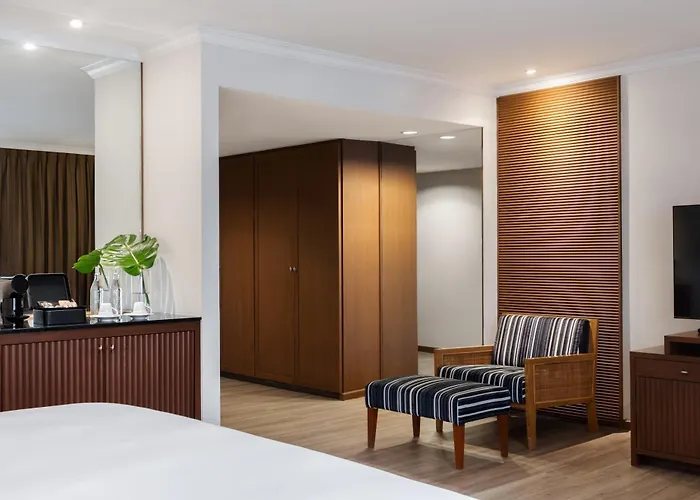 Отель Dusit Princess Srinakarin Бангкок